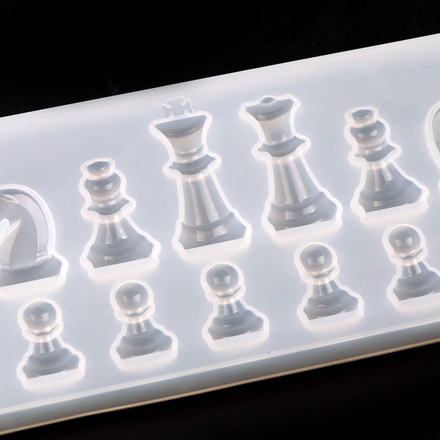 DIY silicone chess mold