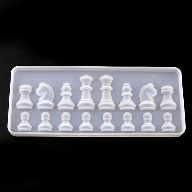 DIY silicone chess mold